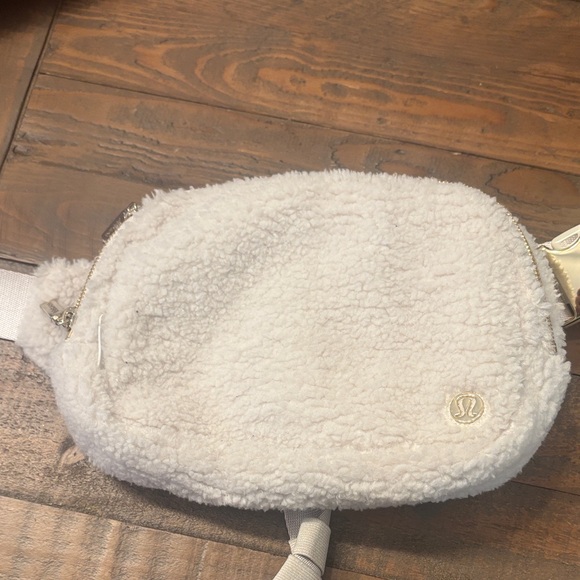 lululemon athletica Handbags - lululemon athletica White Sherpa Crossbody Bag